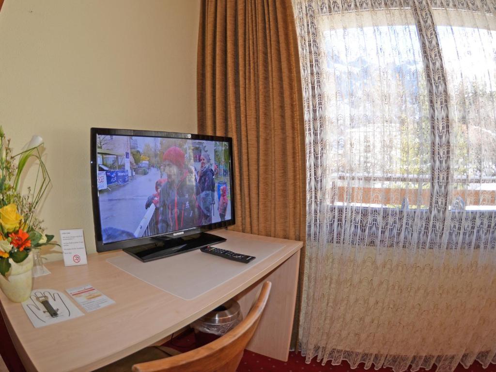 Hotel Alex Лейкербад Номер фото